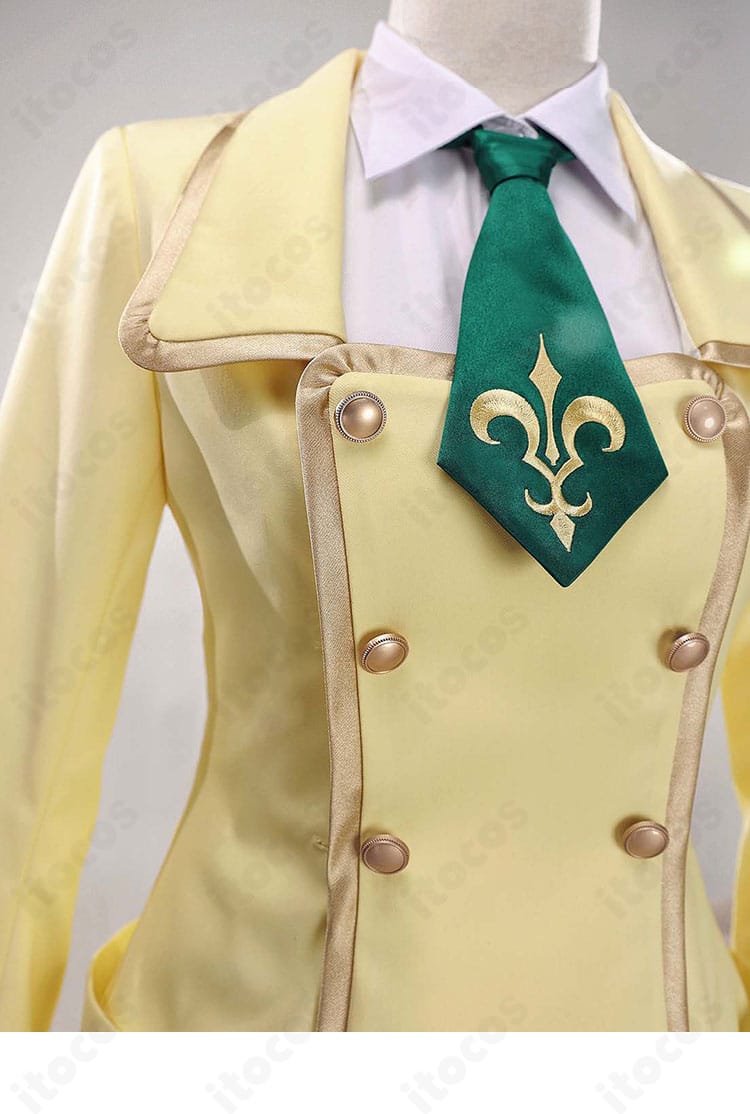 襟の装飾ディテール。配色ラインとステッチワークで学園制服らしい端正さを表現。