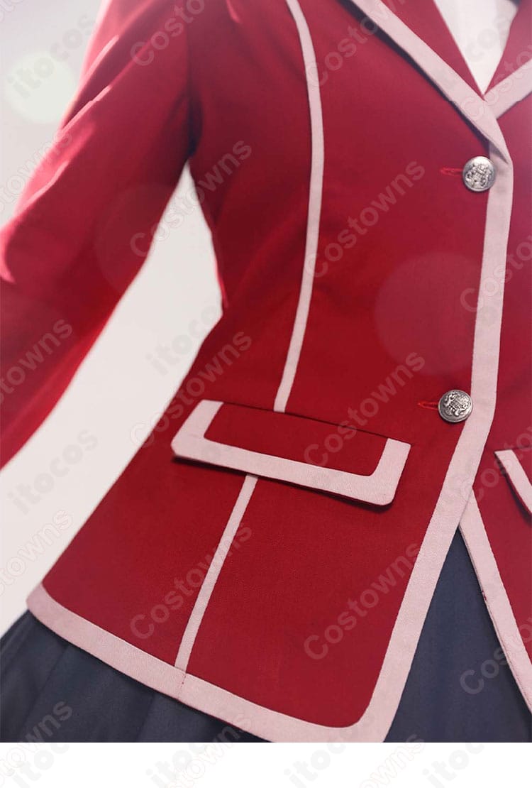 楪いのり 学園制服コスプレ 襟とポケット周辺の縫製・装飾ディテール