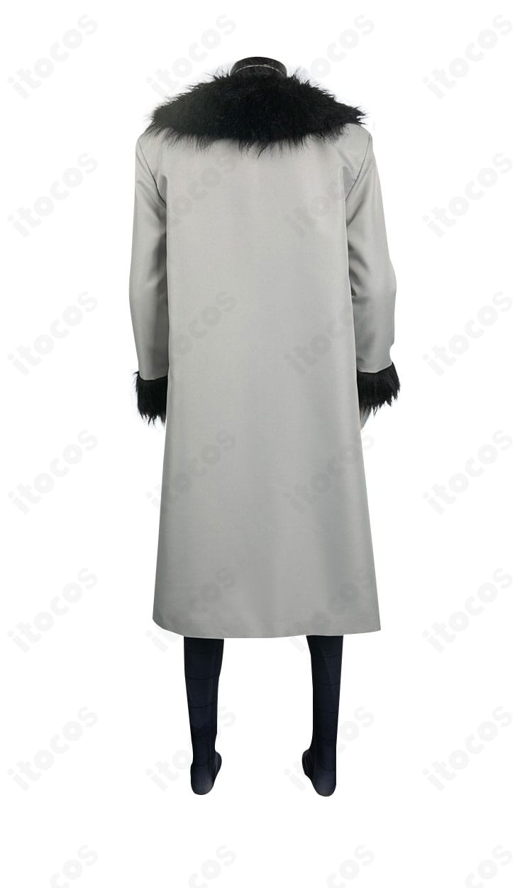 葬送のフリーレン ヴィアベル衣装の背面。背中の切り替えと裾のラインを忠実に表現。