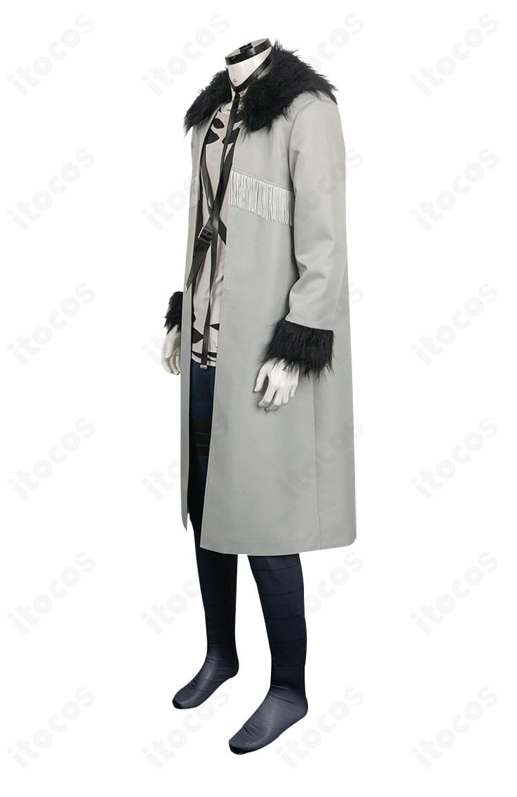 葬送のフリーレン ヴィアベル衣装の側面。直線的なシルエットとコート丈のバランスが分かる角度。