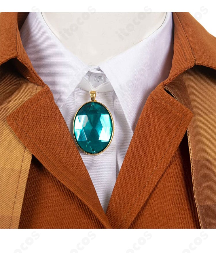 プリンセスピーチ 探偵衣装の襟元装飾アップ。ネックレスと刺繍風ディテールが映える近接写真