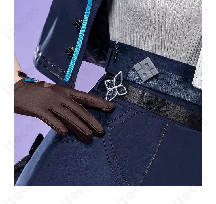 腰部ベルトと腰飾りの設計・質感・金具ディテールを強調した画像