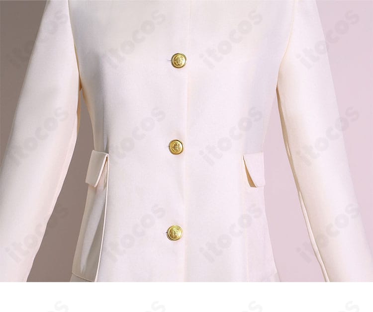 ヨル・フォージャー衣装の襟元装飾。高級感のある意匠とステッチワークを強調したカット。