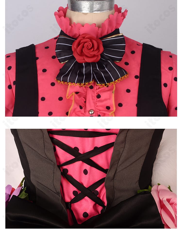 園田海未 コスプレ衣装の蝶ネクタイと背面装飾の詳細。色味とパーツ配置の再現度がわかる