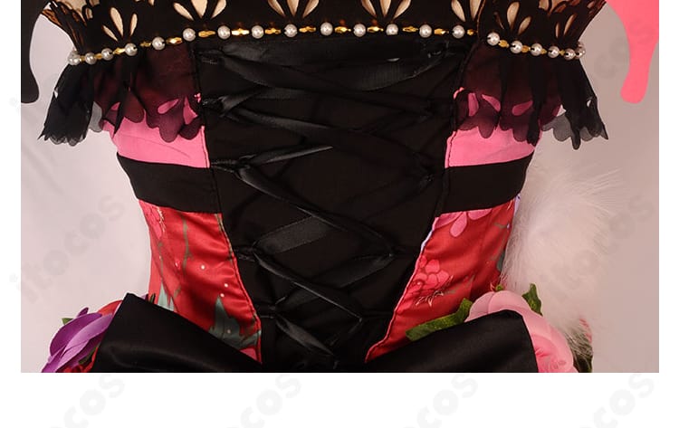 南ことり 小悪魔編 覚醒後コスプレ衣装の背面デザイン（開閉部・装飾）の詳細写真