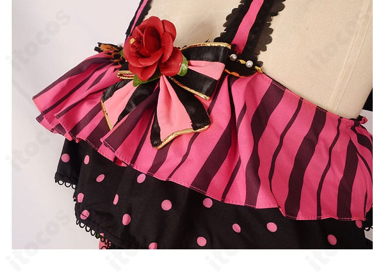 星空凛 小悪魔編覚醒後の上衣ディテール。胸元リボン、装飾ボタン、縁取りの配色ラインが再現されている。