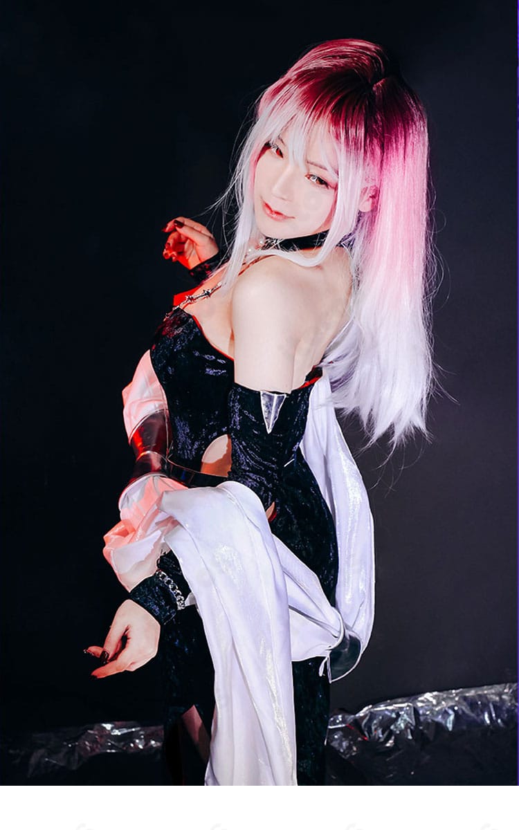 シャローム 昼の如き夜光 コスプレ衣装の右側着用クローズアップ。ストールの流れとドレープ感。