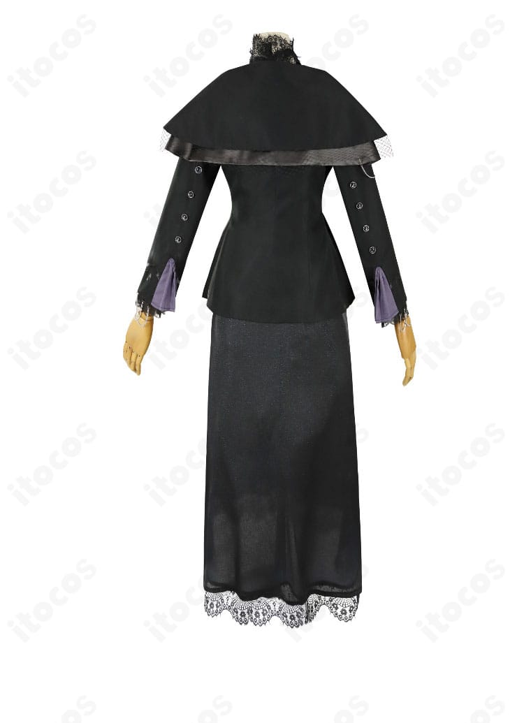 ネクロ・ロギスト コスプレ衣装 背面全体。背中の装飾やラインの作り込みが分かるカット