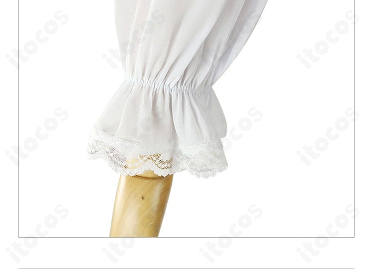 リバース：1999 エニセイ コスプレ衣装 袖口の精緻なディテール。装飾縁とステッチ感が伝わる近接写真