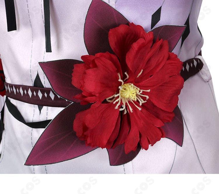 IRyS 2022 Winter衣装のウエスト周り。ベルトと腰飾りの精巧な造形が分かる接写。