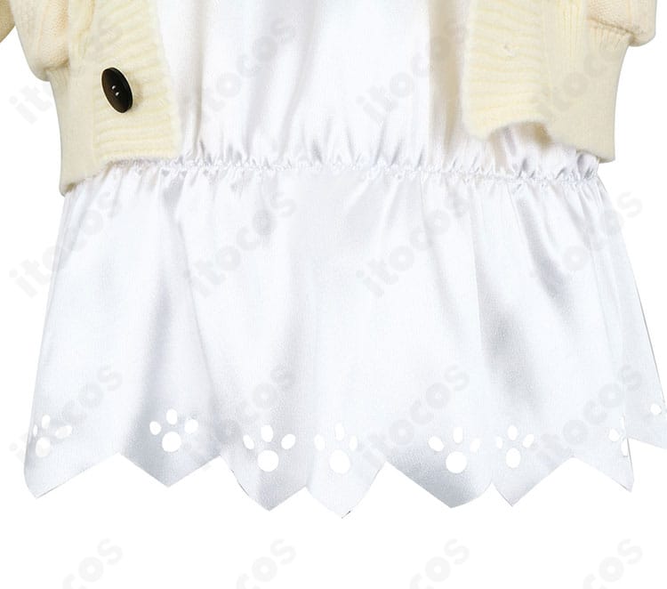 スカート裾の装飾ディテール。可愛らしさとエレガントさを両立。