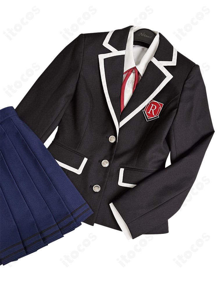 夜刀神十香 制服コスの装飾ディテール。胸元のリボンと胸飾り、縁取りのバランスを近距離で撮影。アップでも映える精緻な作りが分かる一枚。