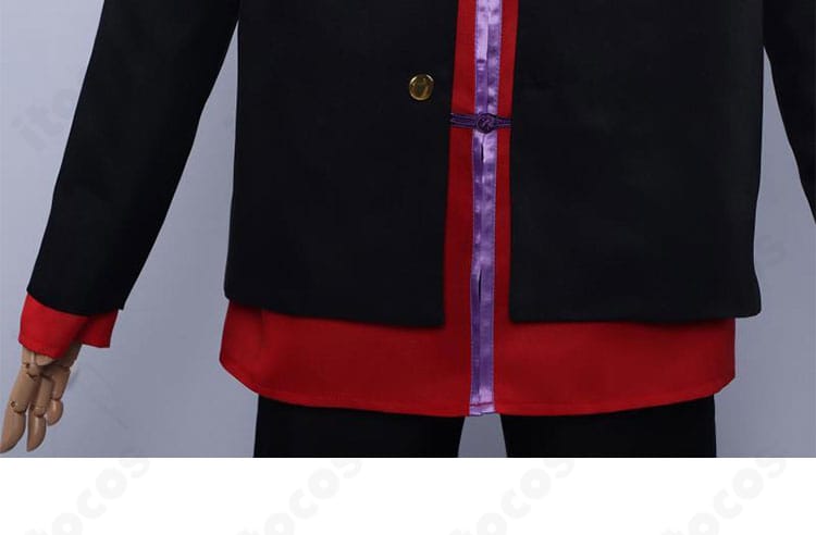 灯荒仁コスプレ衣装の裾部分クローズアップ。端正な縫製で直線的な落ち感を表現。