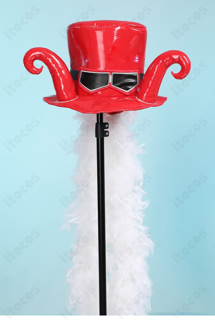 ベロ・ベティの帽子正面。精密な刺繍エンブレムとしっかりした成形。