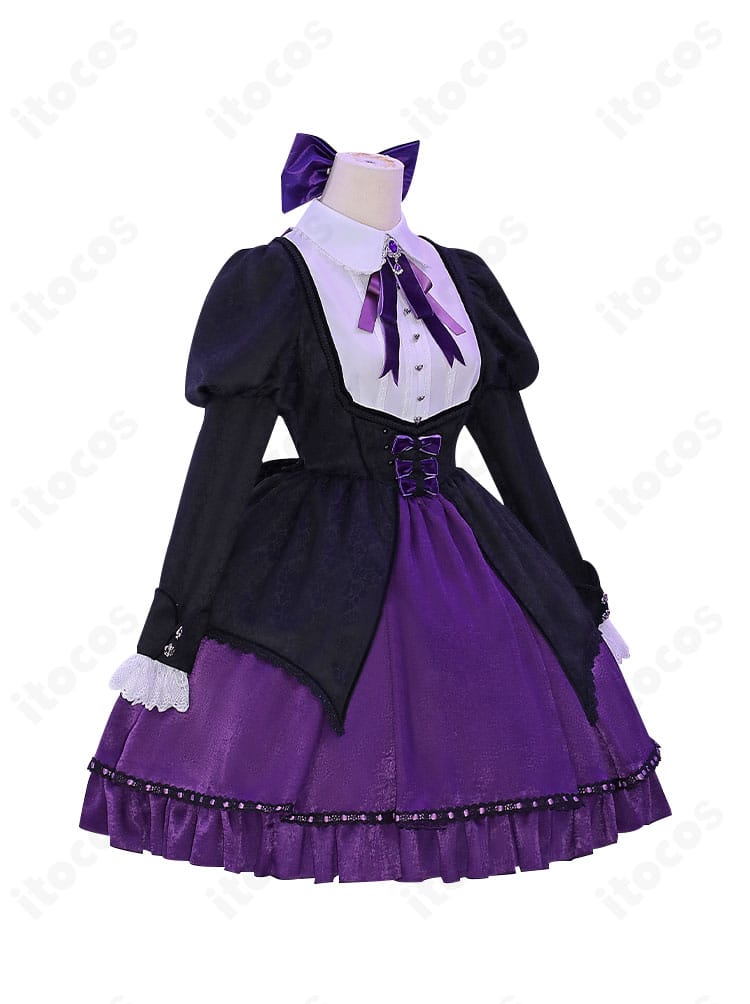 ストッキング コスプレ衣装の側面。ウエストラインとスカートのボリューム、袖の装飾ディテールが分かる横構図。