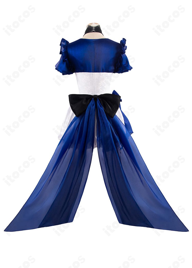 原神 フリーナ同人衣装の背面。大きな背部蝶結びと背中のライン、スカートのドレープを強調。