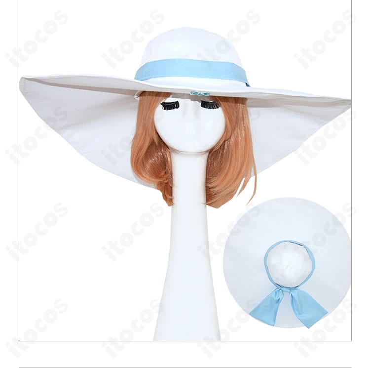 リーリエのつば広帽ディテール。クラウンの形状と水晶風装飾の配置が作品イメージを再現。