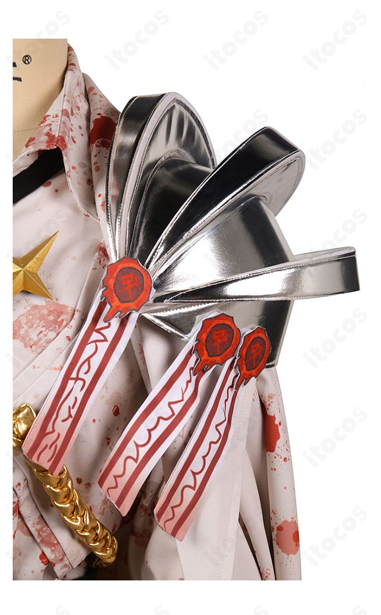 シンクレア衣装の肩部ディテール。刺繍風意匠と金属調パーツの質感が分かるクローズアップ