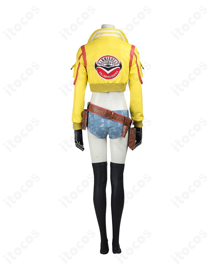 シドニー・オールム衣装背面。背面プリーツや装飾パーツ、縫製ラインを捉えた詳細。