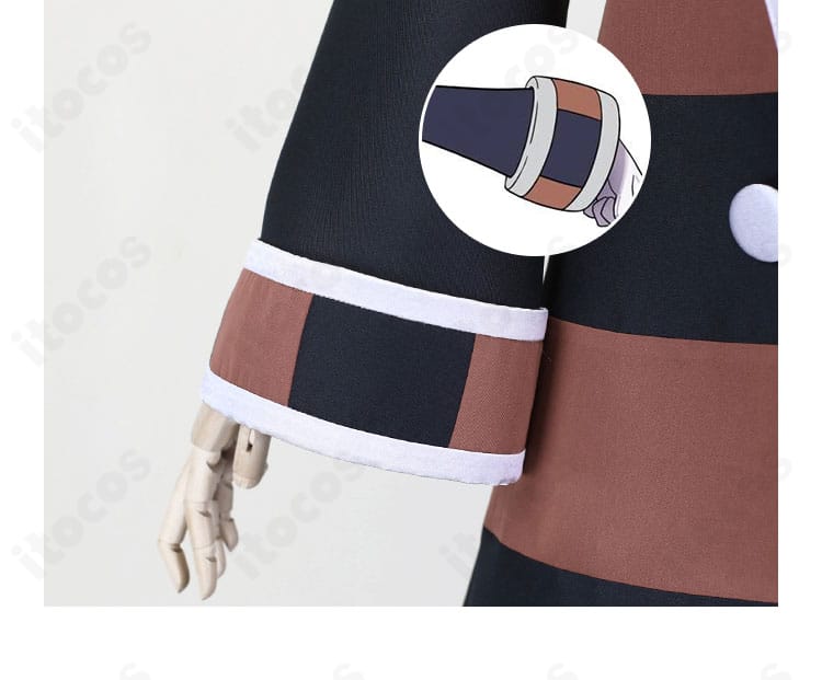 ノボリ コスプレ 袖口の装飾。カフスの配色ラインと縫製を近接で表現。