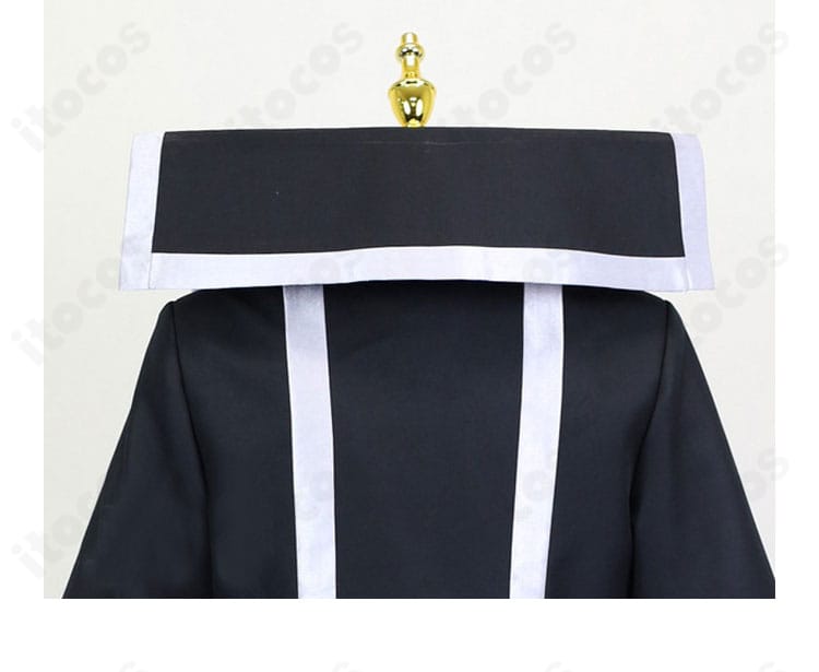 ノボリ コスプレ 背面装飾ディテール。背中の装飾ラインと裁ち目が端正に表現。