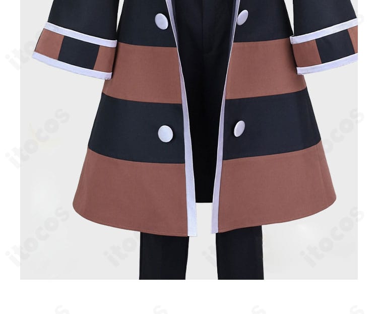 ノボリ コスプレ 衣襟の装飾詳細。襟端のパイピングと刺繍の精緻さを示す。