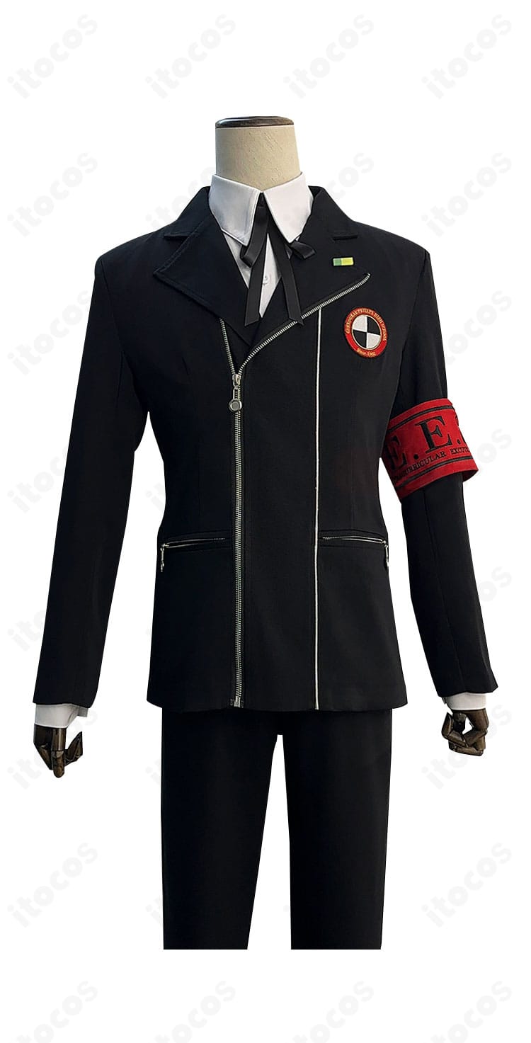 結城 理コスプレのジャケットとリボンの前面ディテール。端正な襟元と装飾の配置がわかる近接画像。