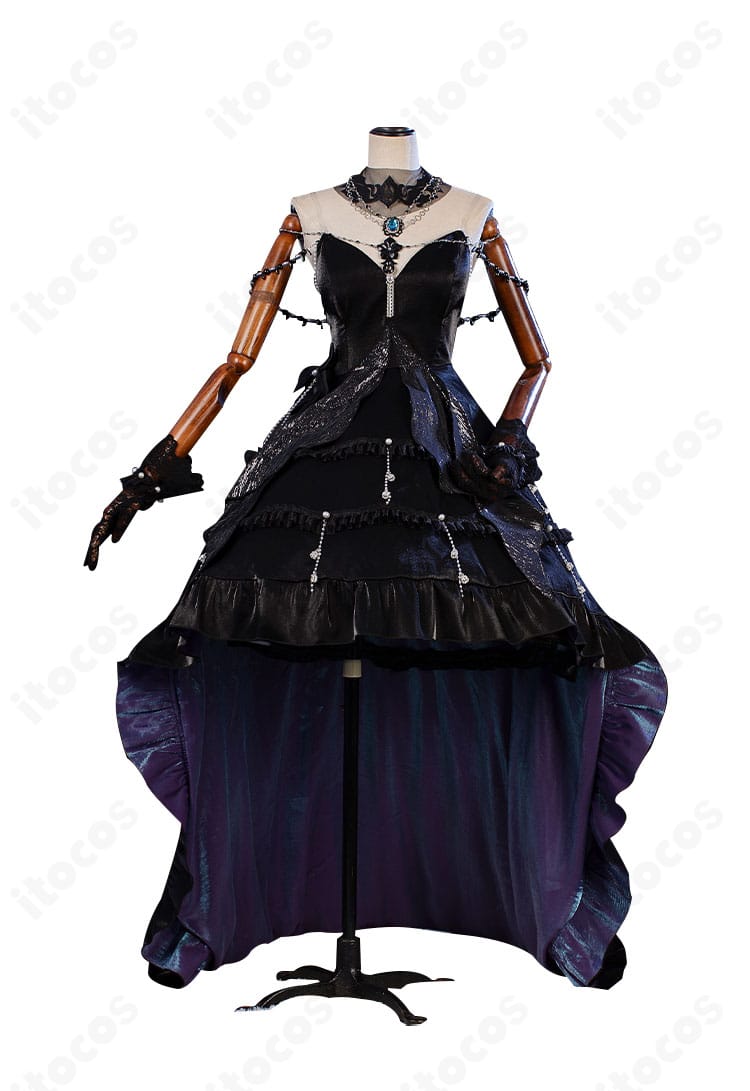 無期迷途 ハーメル HAPPY ZOO コスプレ衣装の正面全体。ワンピースと胸元装飾を高再現したエレガントなシルエットが分かる画像。