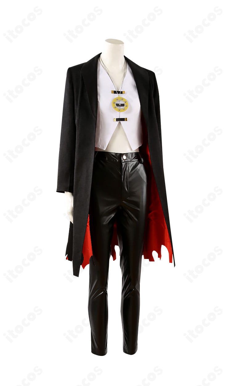 FGO テスカトリポカ 喫煙姿コスプレの側面。コートのラインとズボンのバランスが分かるアングルで、まとまりの良いスタイルを表現。