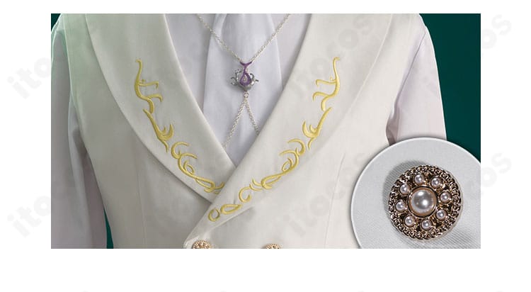 恋と深空 ホムラ コスプレ衣装 襟元。衿とボタン装飾の質感と仕立てをクローズアップ。