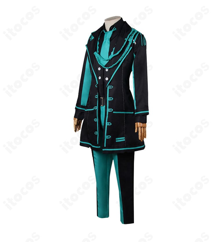 イシュメール「盲目」衣装サイドビュー。コートのラインと紐飾りが生むシャープなシルエット。