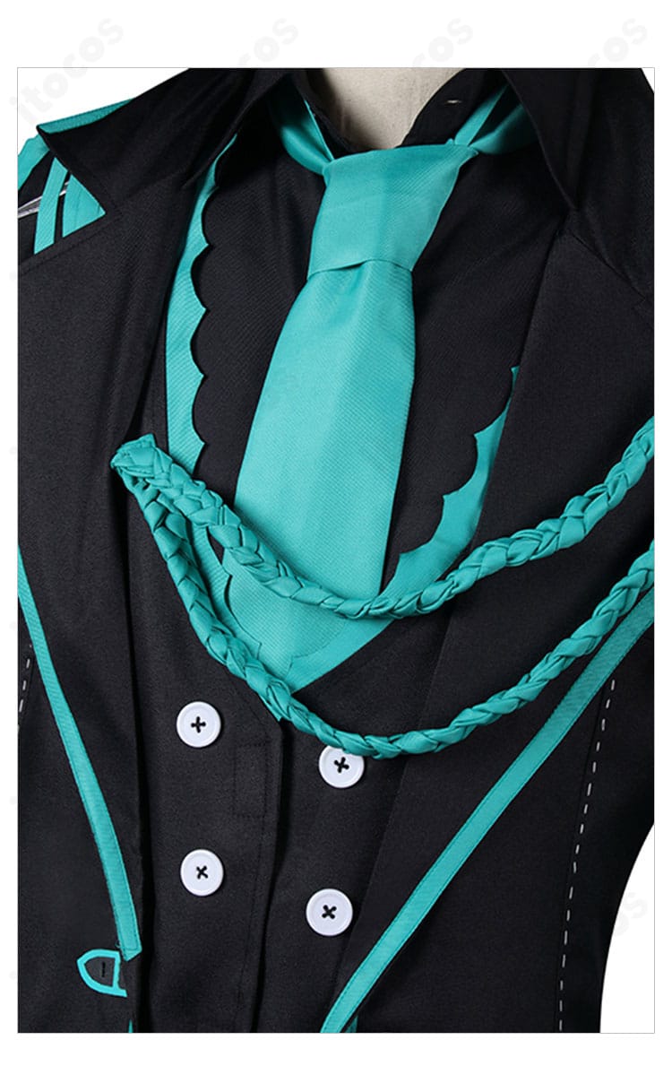 イシュメール「盲目」衣装の胸元ディテール。精緻な刺繍とパーツ配置が映える近接カット。