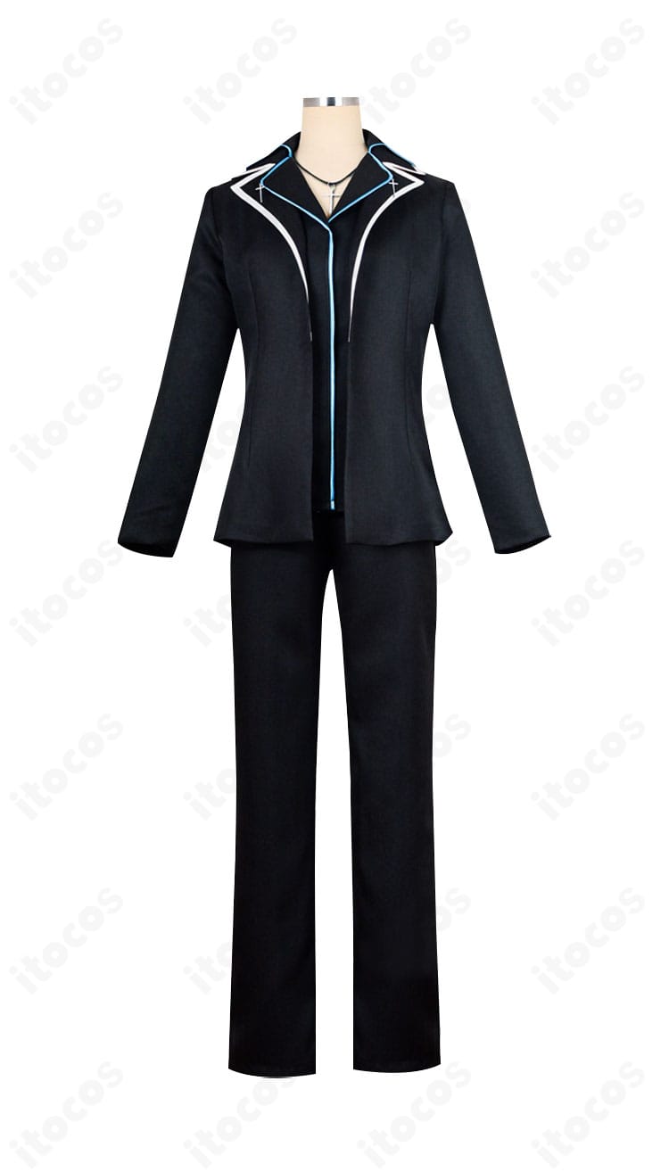 月詠イクト 制服コスプレ衣装の正面全体。黒基調のロングコートとトップス、スリムパンツ、ネックレスの配置が分かる画像。