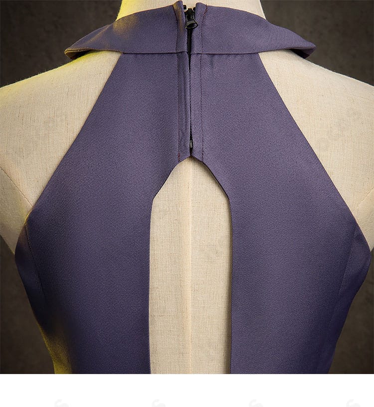 上身頃背面の縫製と切替ディテール