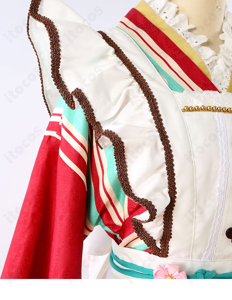 姫宮桃李 コスプレ衣装の肩・袖装飾。華やかなトリムと意匠が映えるディテール写真。