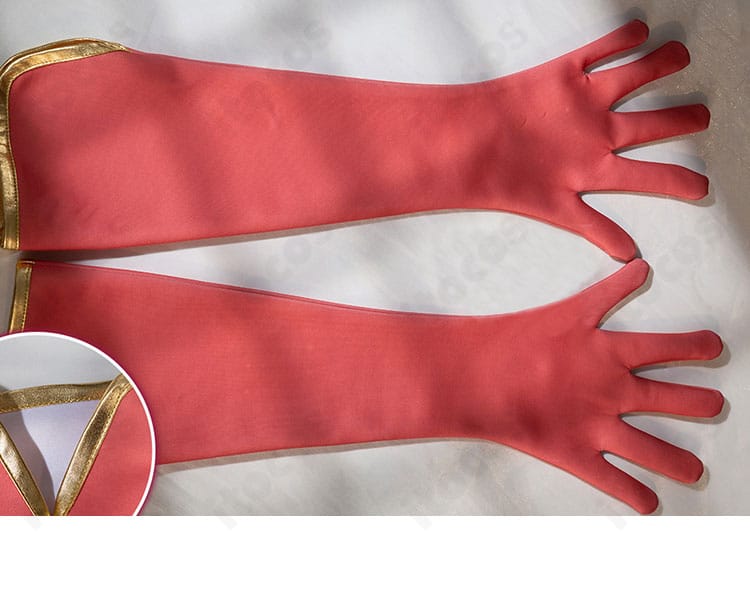 コスプレ衣装の手袋ディテール。ステッチと素材感、手首まわりのデザインが確認できる近接