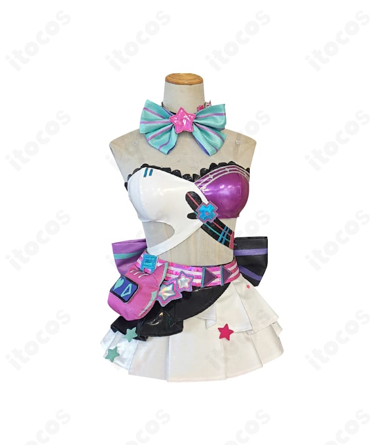 Muse Dash 初音ミク コラボ衣装の正面全身。高再現ディテールと快適設計で撮影映えするITOCOS公式コスプレ衣装