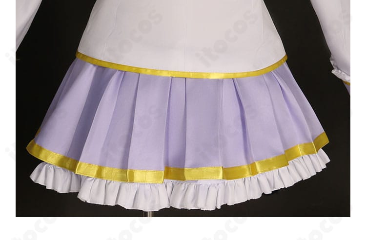 エルザ フォルテ コスプレ衣装のスカート背面装飾。リボンやフリルの質感と仕立てのこだわりが分かる。