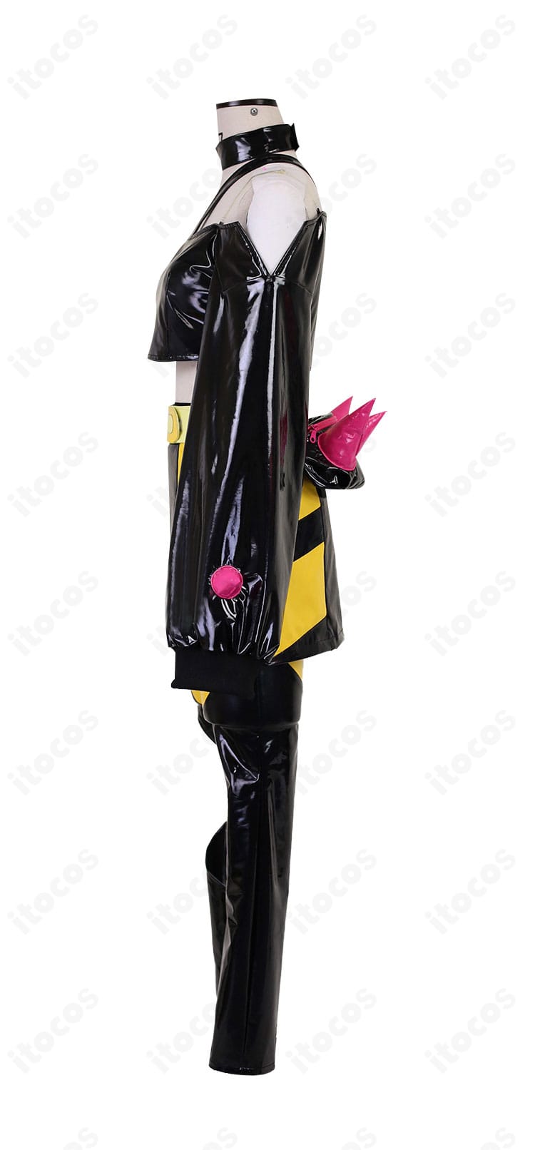 ポケットモンスター サンゴのコスプレ衣装 左側面。シルエットとサイド装飾の配置が分かる角度。