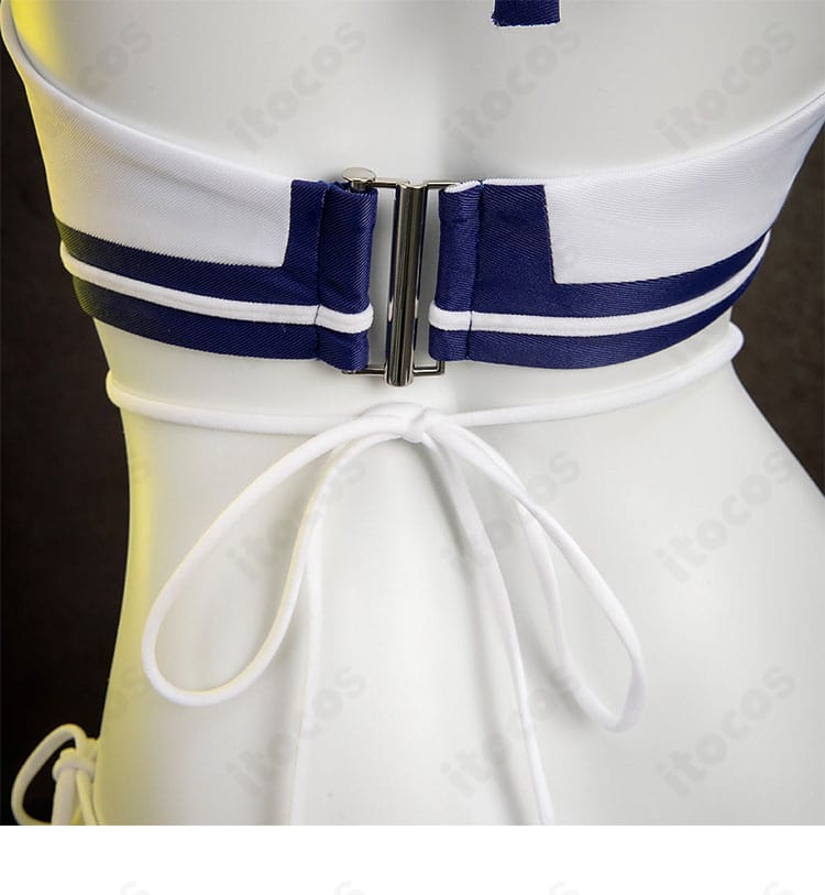 ティファ・ロックハート シャインフリッパー水着 背面装飾のクローズアップ。装飾パーツの配置と配色