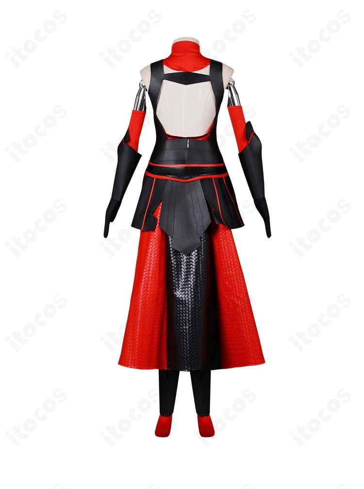 メイプル衣装背面。外套のバックデザインと裾ライン、背中周りの構成が見える画像。