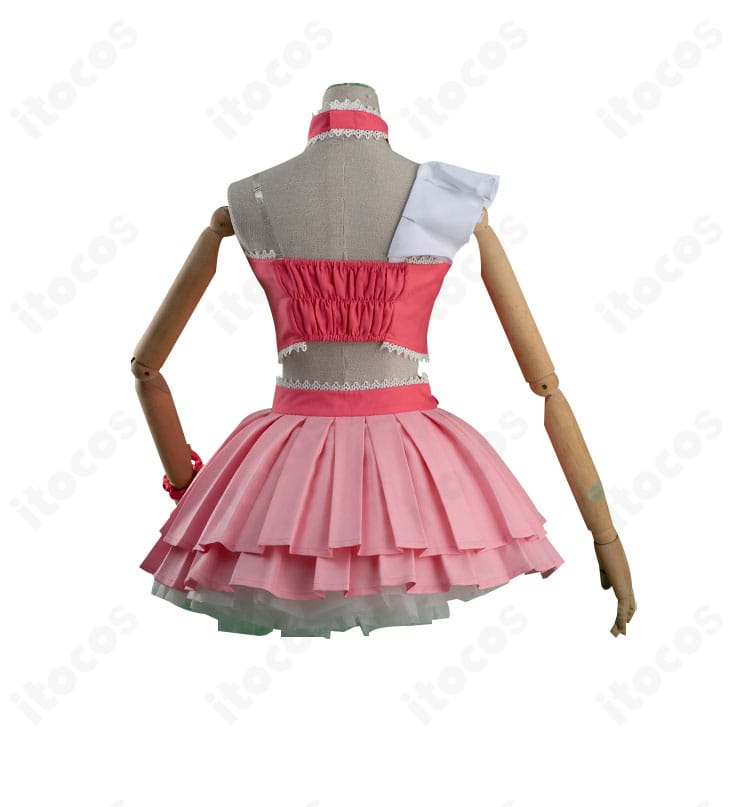 春音あいら コスプレ衣装の背面。背中のカッティングとリボン配置、後ろ姿のシルエットが分かるディテール画像。