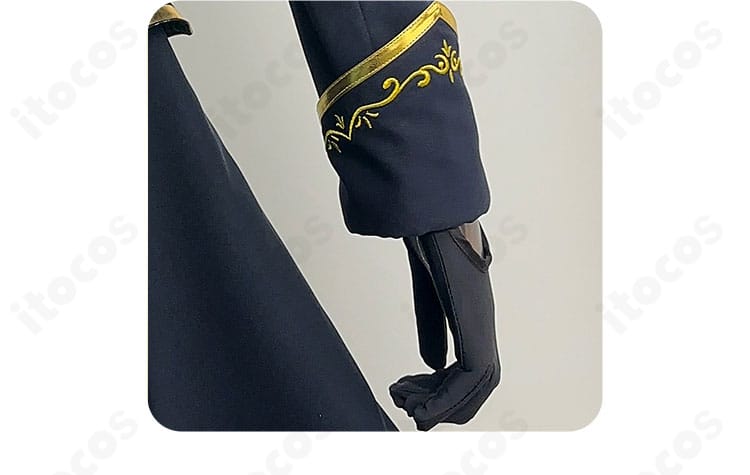 袖口の装飾ディテール。直線的なラインとアクセントでシャープな印象を与える近接カット