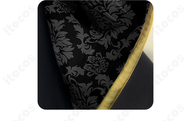 外套風オーバースカート裾の装飾。流れのあるラインで動きに映える仕上がりを示すディテール