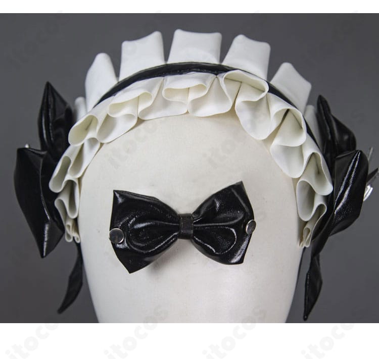 ココアの髪飾り・ヘッドドレスのディテール。メイドらしいアクセントが見える接写。