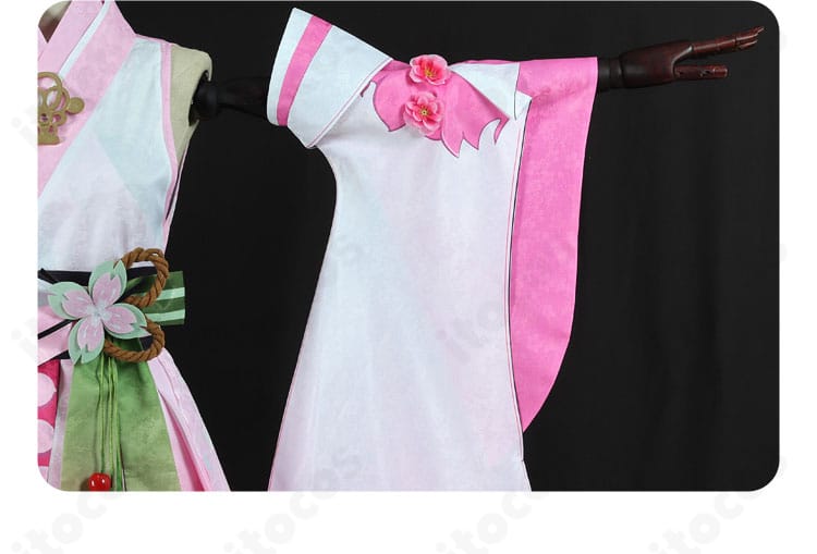 桜ミク衣装の袖装飾ディテール。和風模様と刺繍の質感が分かる近影。