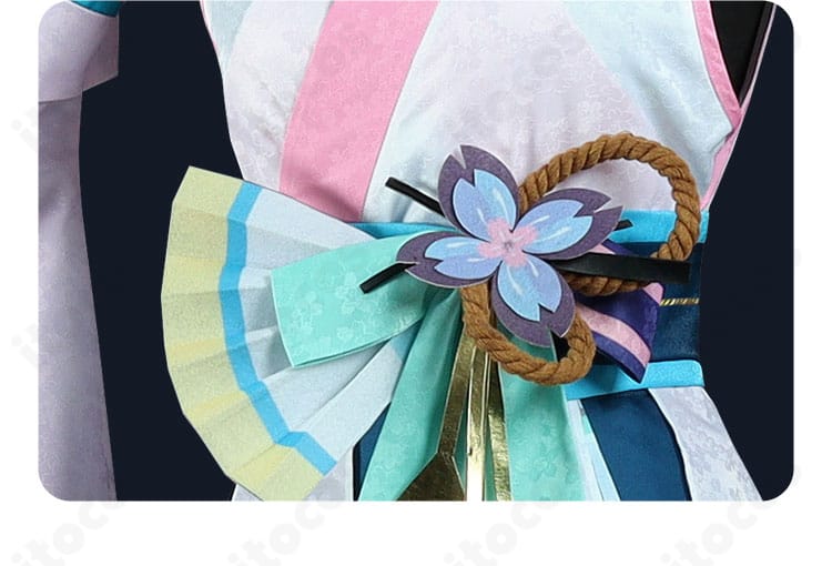 桜ミク衣装の腰飾りディテール。花飾りがアクセントとなる装飾パーツのアップ。