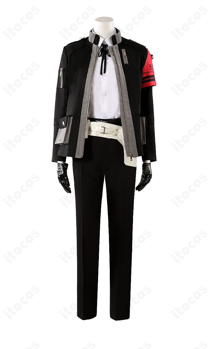 結城 理 戦闘服コスプレの正面全身。コートのシルエットとリボン、ベルトの配置を確認できる画像。