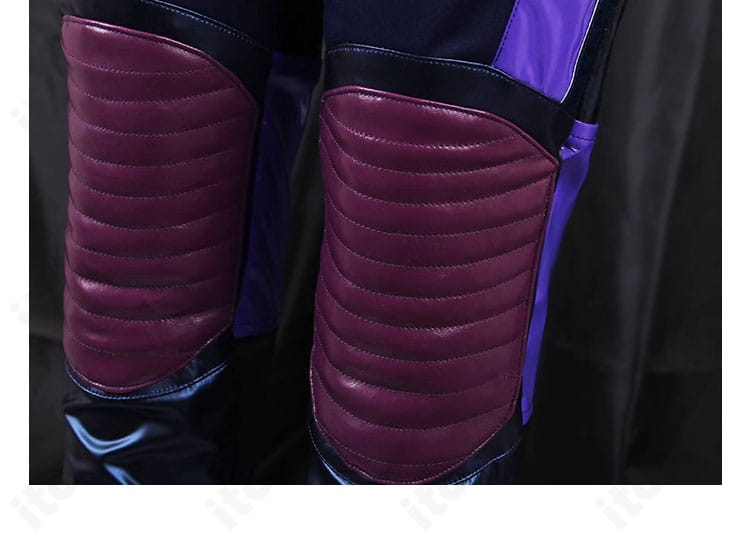 マル・バーサ衣装 膝部装飾のクローズアップ。立体的なデザインがポイント。