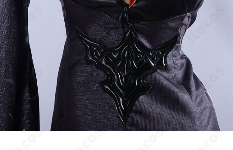 黄泉 戦闘服コスプレの袖ディテール。縁取りと装飾パーツの質感が分かる近接カット。